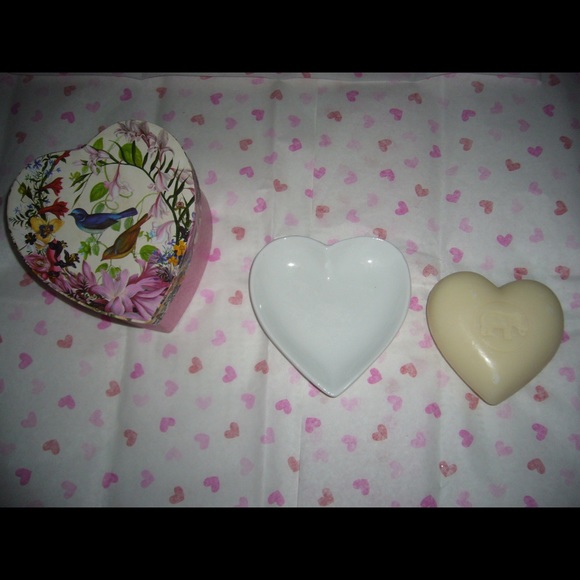 ❤️SALE Hearts & Flowers Gift Set- Romance - Picture 5 of 5